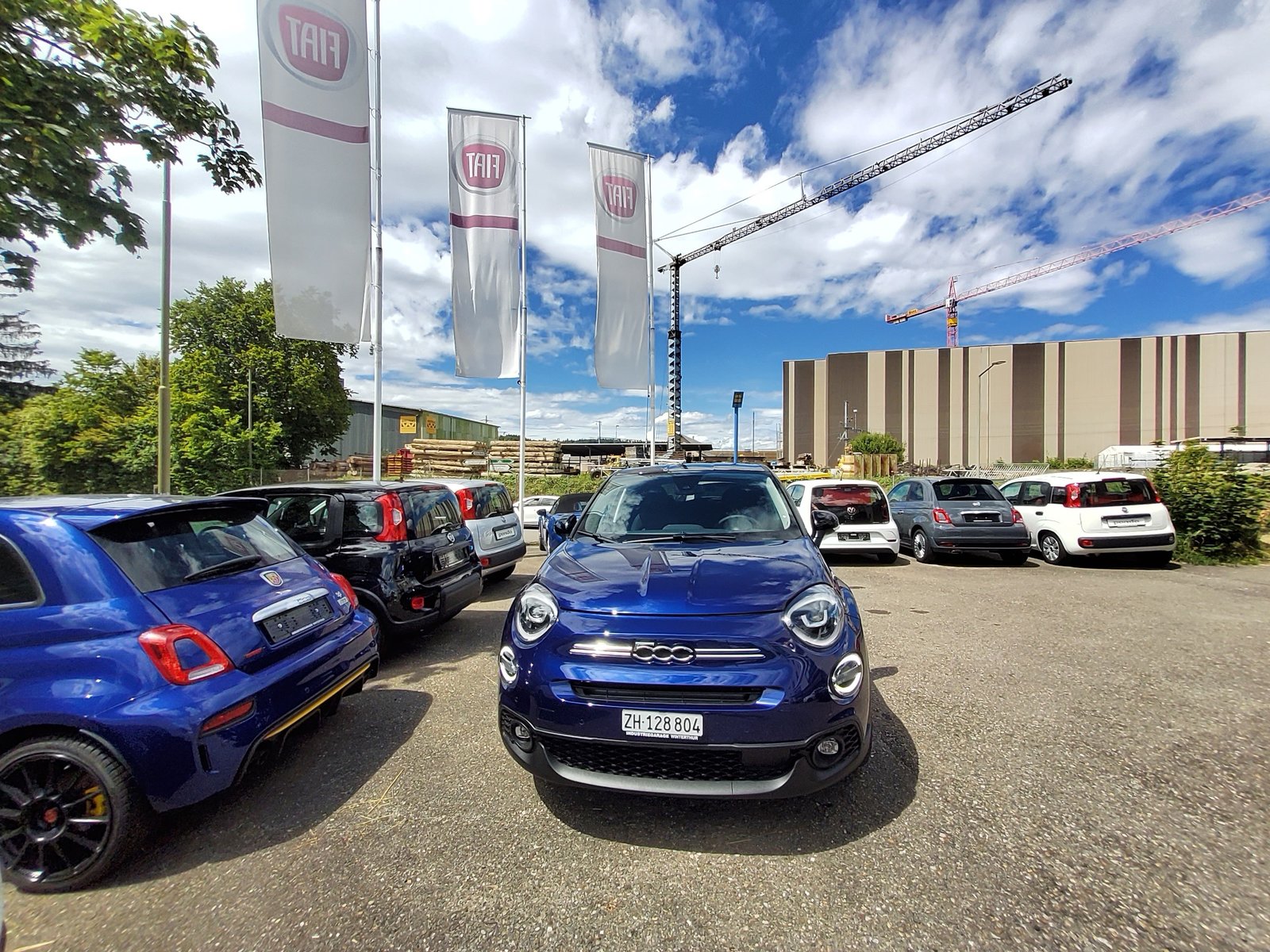 FIAT 500X 1.5 Hybrid Swiss Edition DCT, Hybride Leggero Benzina/Elettrica, Auto dimostrativa, Automatico - 2