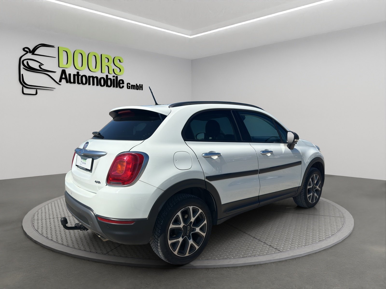 FIAT 500X 1.4T Cross 4x4 Automatic, Petrol, Second hand / Used, Automatic - 4