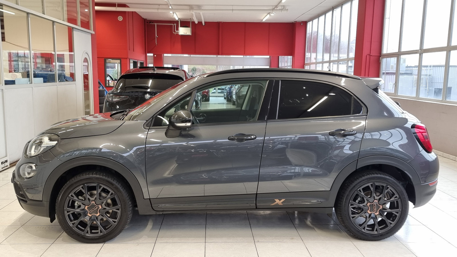 FIAT 500 X 1.3 GSE S-Design, Essence, Occasion / Utilisé, Automatique - 3
