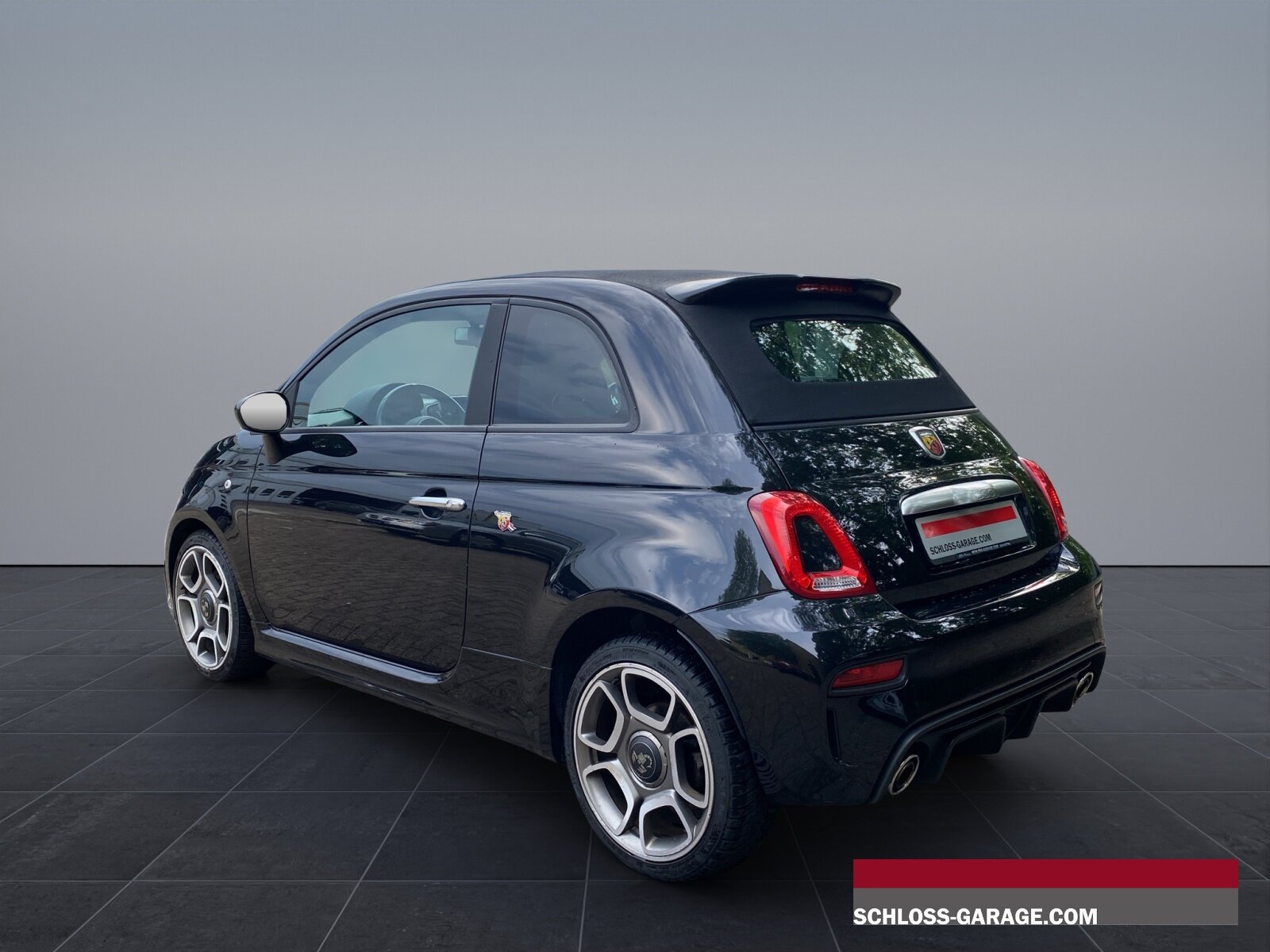 FIAT 595 Abarth Cabrio 1.4 145, Petrol, Second hand / Used, Manual - 4