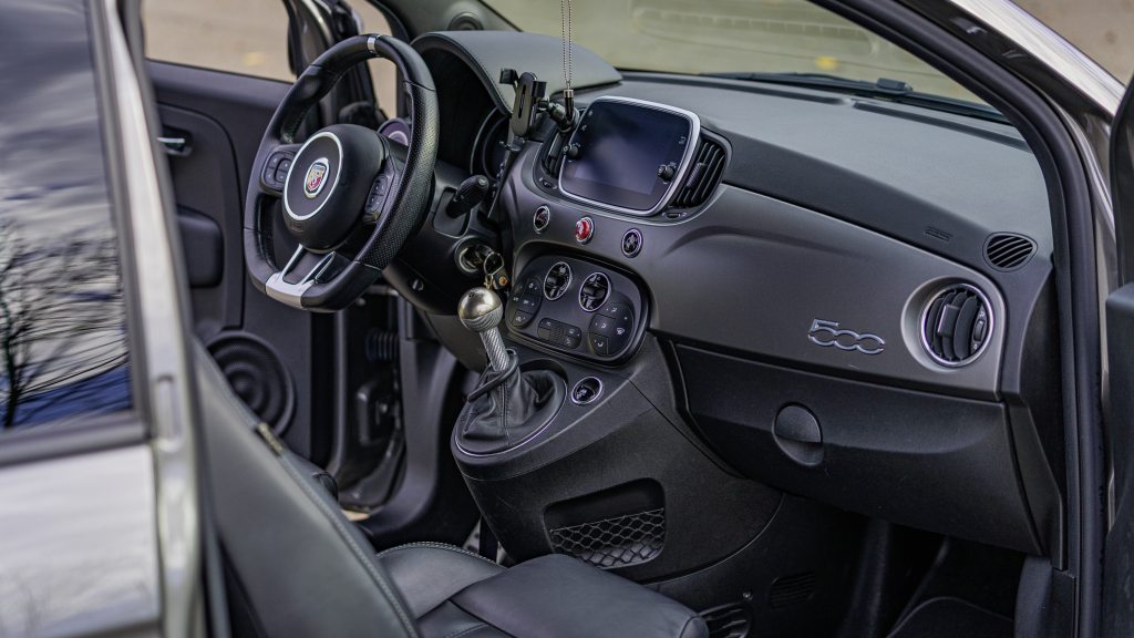 FIAT 595 ABARTH 1.4 T-Jet 165 Turismo, Essence, Occasion / Utilisé, Manuelle - 7
