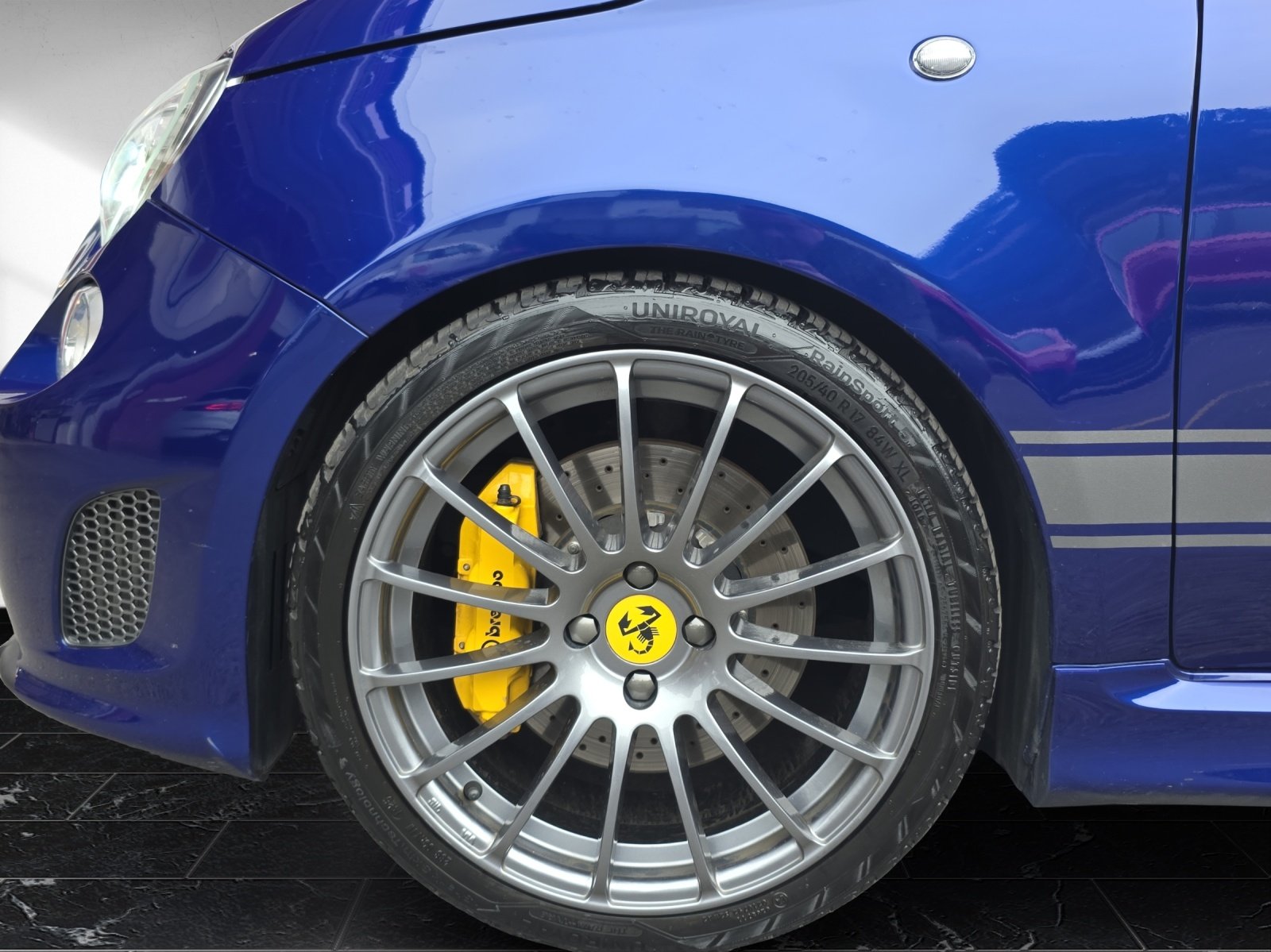 FIAT 595 Abarth 1.4 T-Jet 180 Competizione, Benzin, Occasion / Gebraucht, Handschaltung - 4
