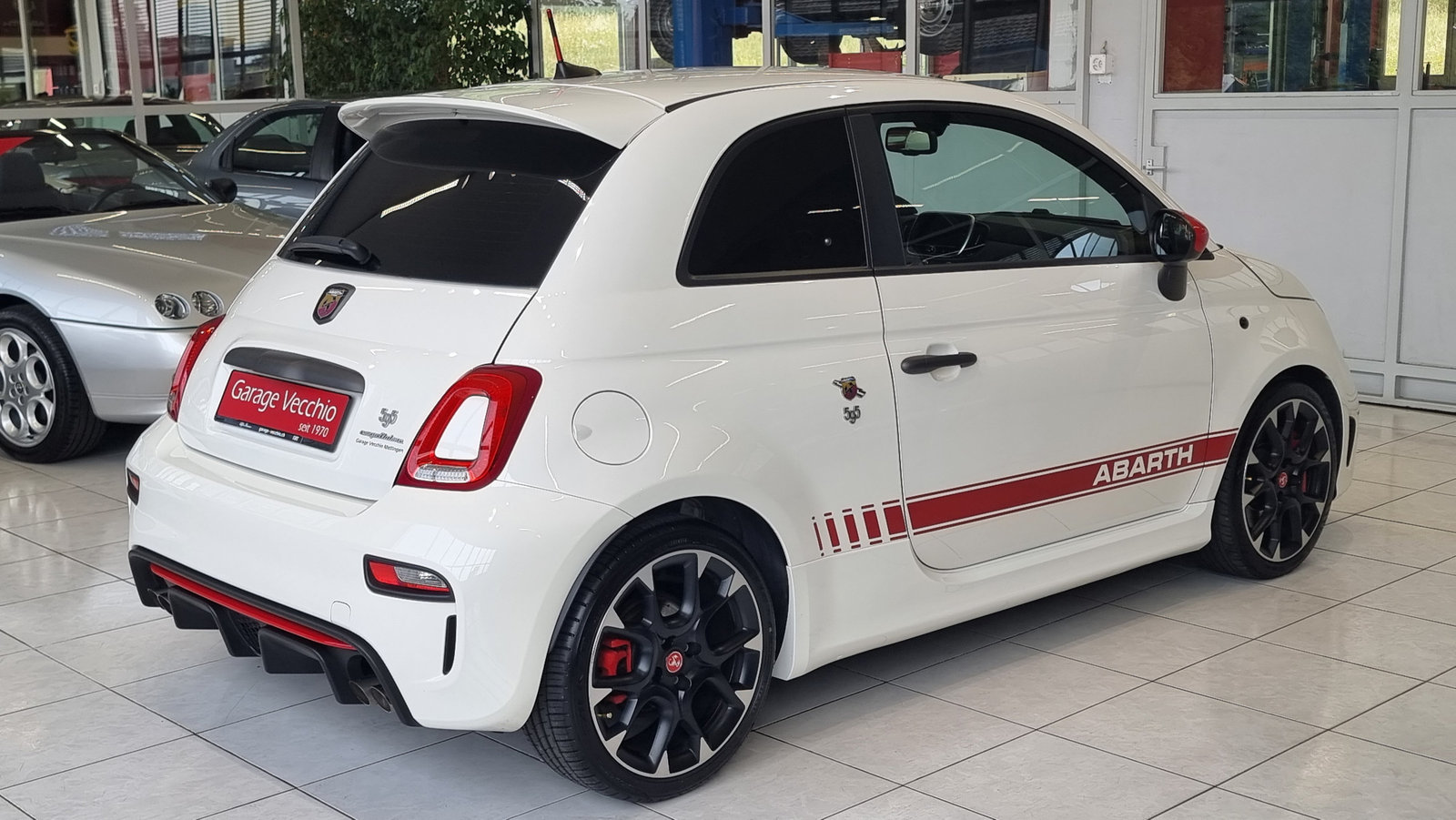 FIAT 595 Abarth 1.4 T-Jet 180 Competizione, Petrol, Second hand / Used, Manual - 5