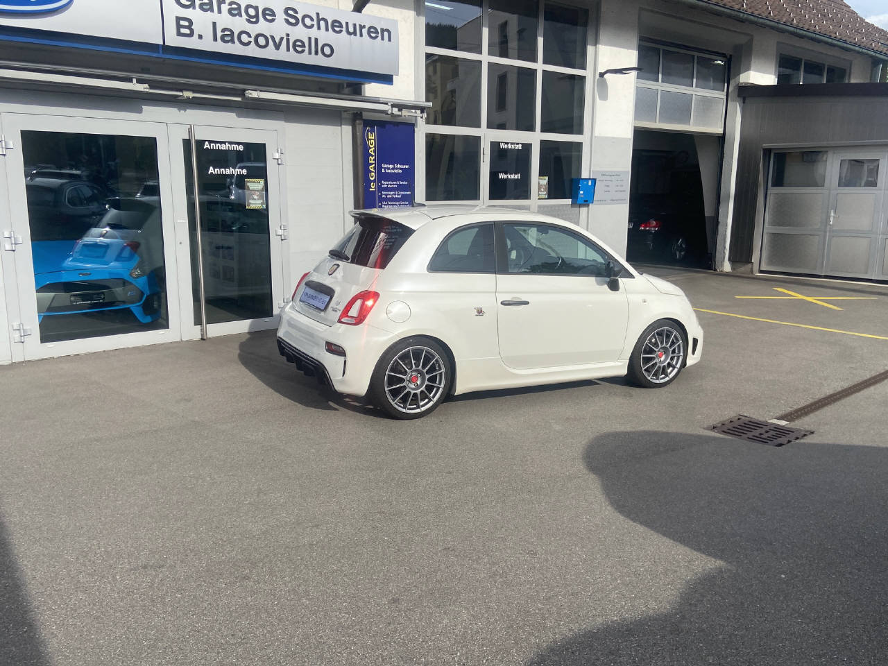 FIAT 595 Abarth 1.4 T-Jet 180 Competizione, Petrol, Second hand / Used, Manual - 6