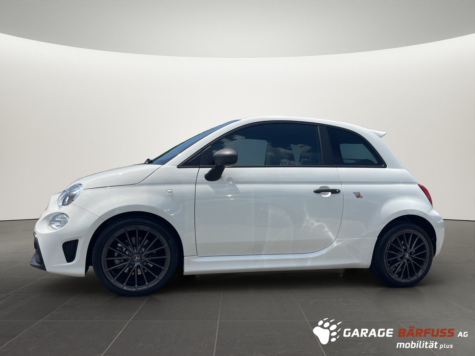 FIAT 595 Abarth 1.4 T-Jet 165, Petrol, Second hand / Used, Manual - 2