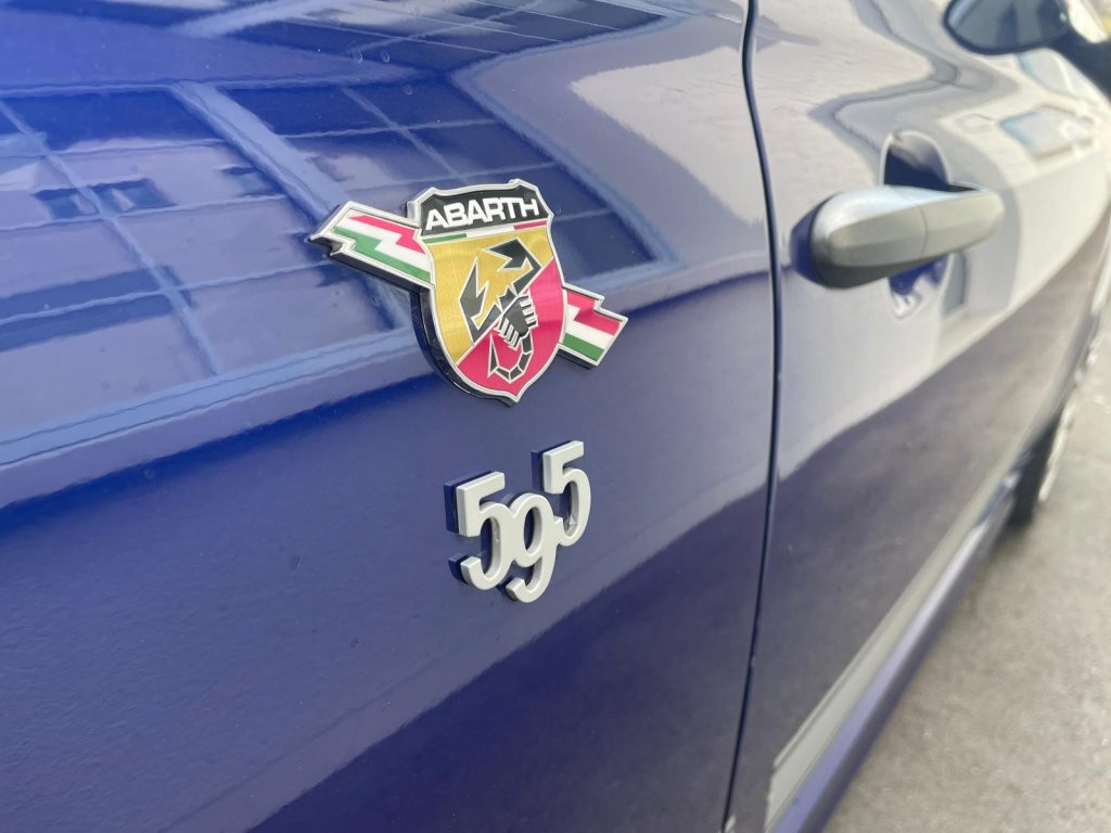 FIAT 595 ABARTH 1.4 T-Jet 180 Competizione, Benzin, Occasion / Gebraucht, Handschaltung - 6