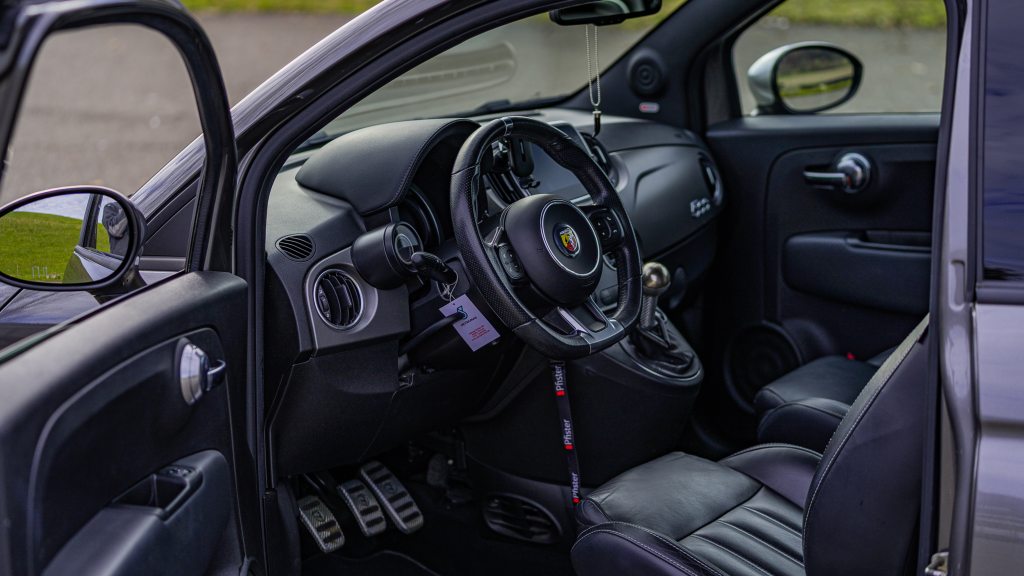 FIAT 595 ABARTH 1.4 T-Jet 165 Turismo, Essence, Occasion / Utilisé, Manuelle - 6