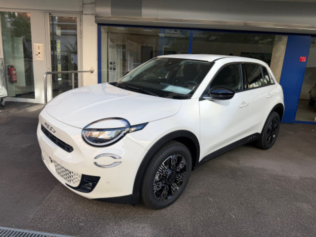 FIAT 600 600h MildHybrid Ic Sw Ed, Petrol, New car, Automatic - 3