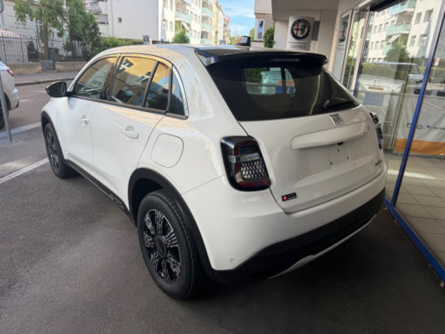 FIAT 600 600h MildHybrid Ic Sw Ed, Petrol, New car, Automatic - 4