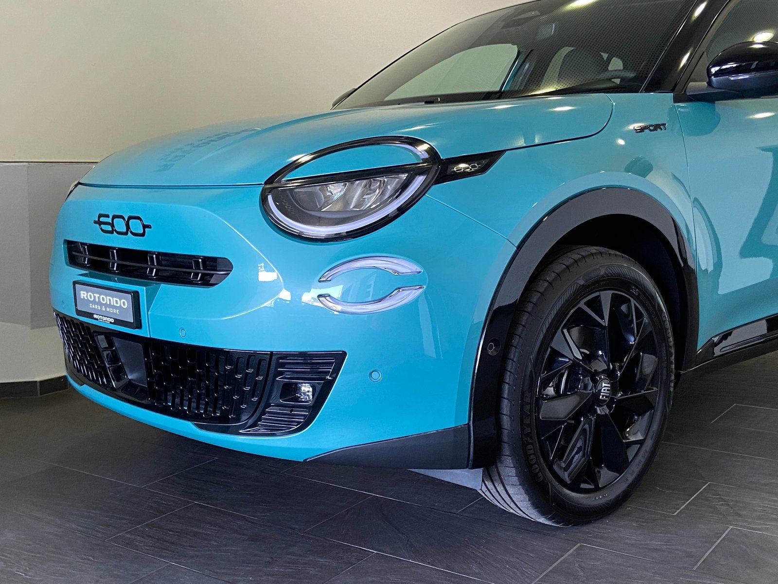 FIAT 600h Mild Hybrid Sport 145PS, Petrol, New car, Automatic - 3
