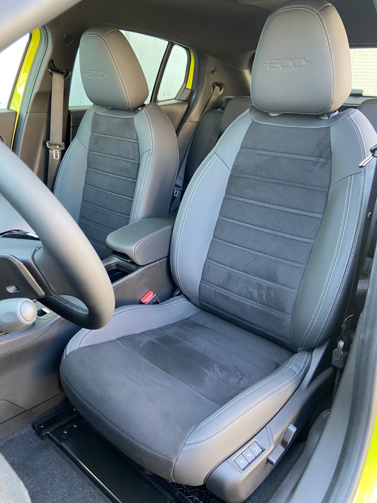 FIAT 600h Mild Hybrid Sport 145PS, Petrol, New car, Automatic - 5