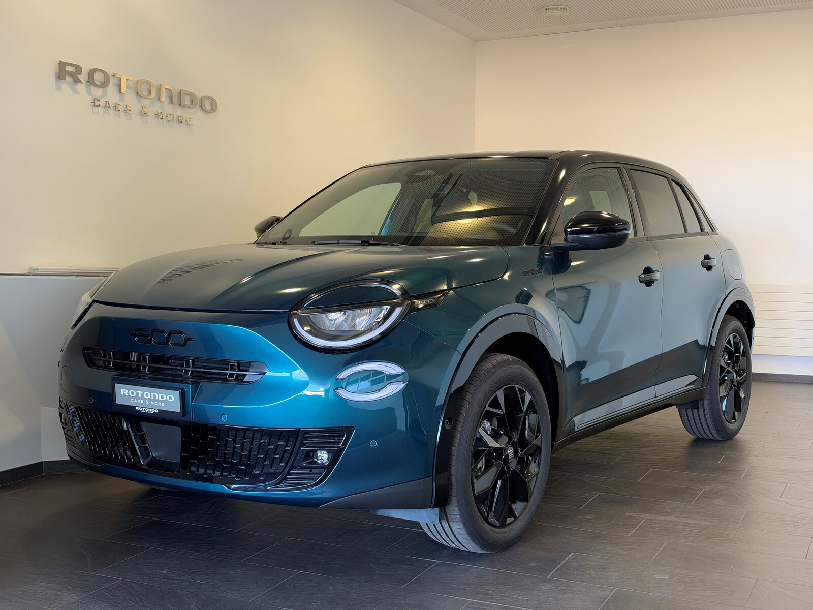 FIAT 600h Mild Hybrid Sport 145PS