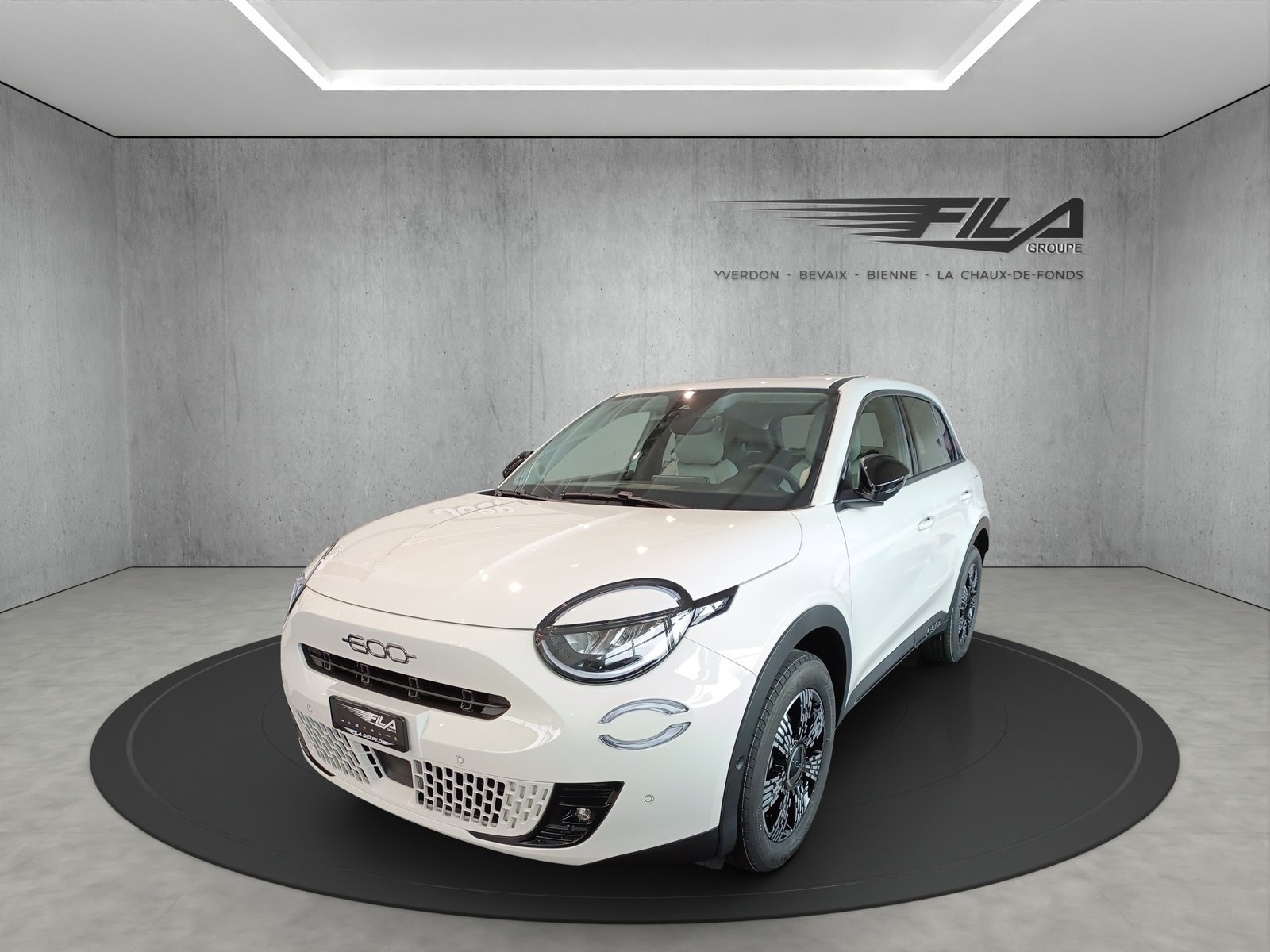 FIAT 600 1.2 Hybrid 100 Cult, Mild-Hybrid Petrol/Electric, Ex-demonstrator, Automatic