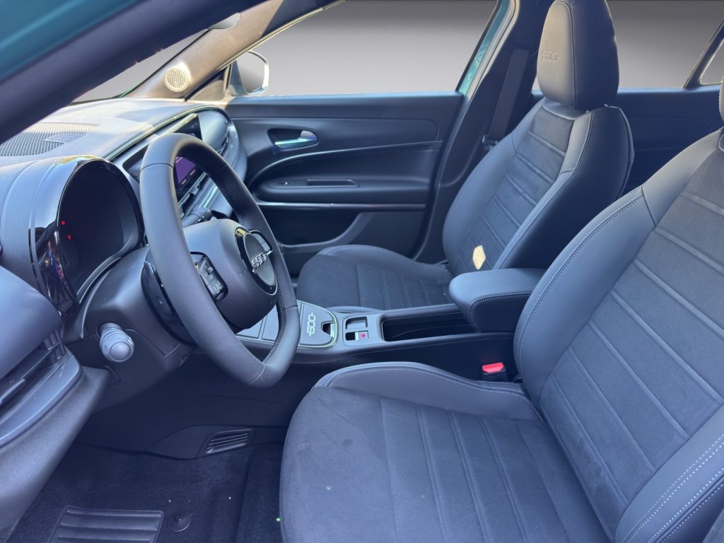 FIAT 600 1.2 Hybrid 145 Sport, Mild-Hybrid Petrol/Electric, New car, Automatic - 7