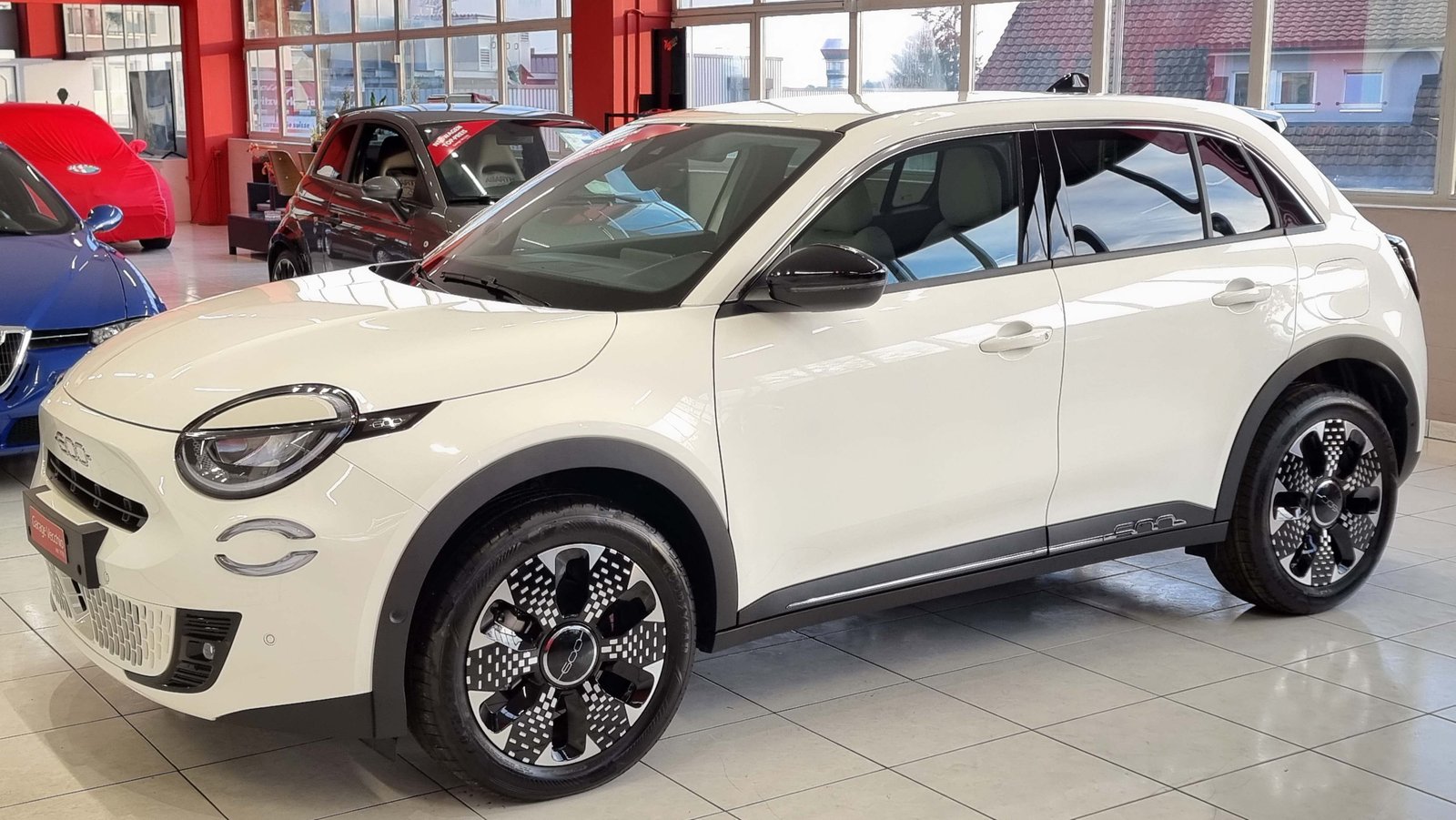 FIAT 600 1.2 Hybrid 110 La Prima, Hybride Léger Essence/Électricité, Voiture nouvelle, Automatique - 2