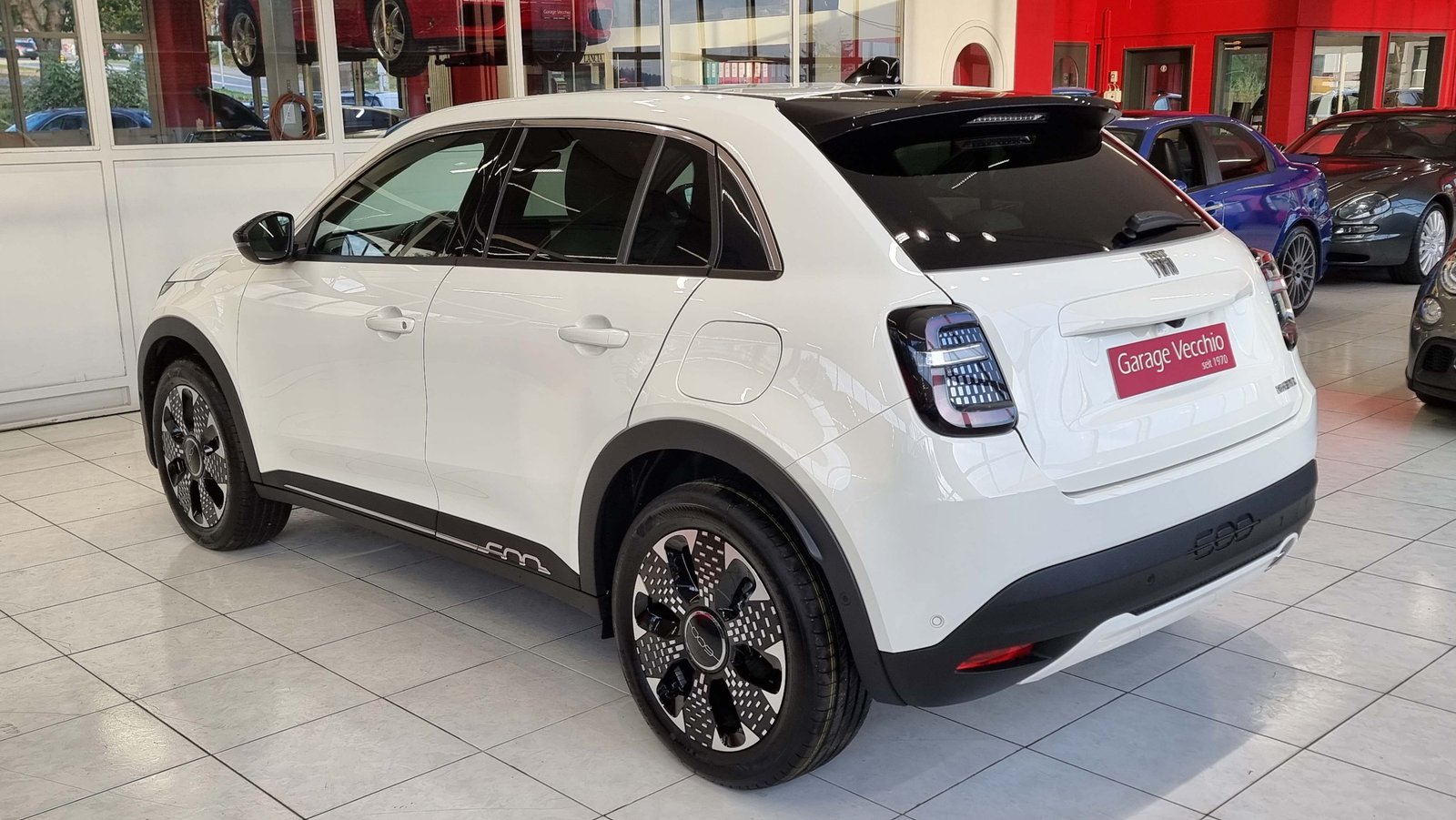 FIAT 600 1.2 Hybrid 110 La Prima, Hybride Léger Essence/Électricité, Voiture nouvelle, Automatique - 4