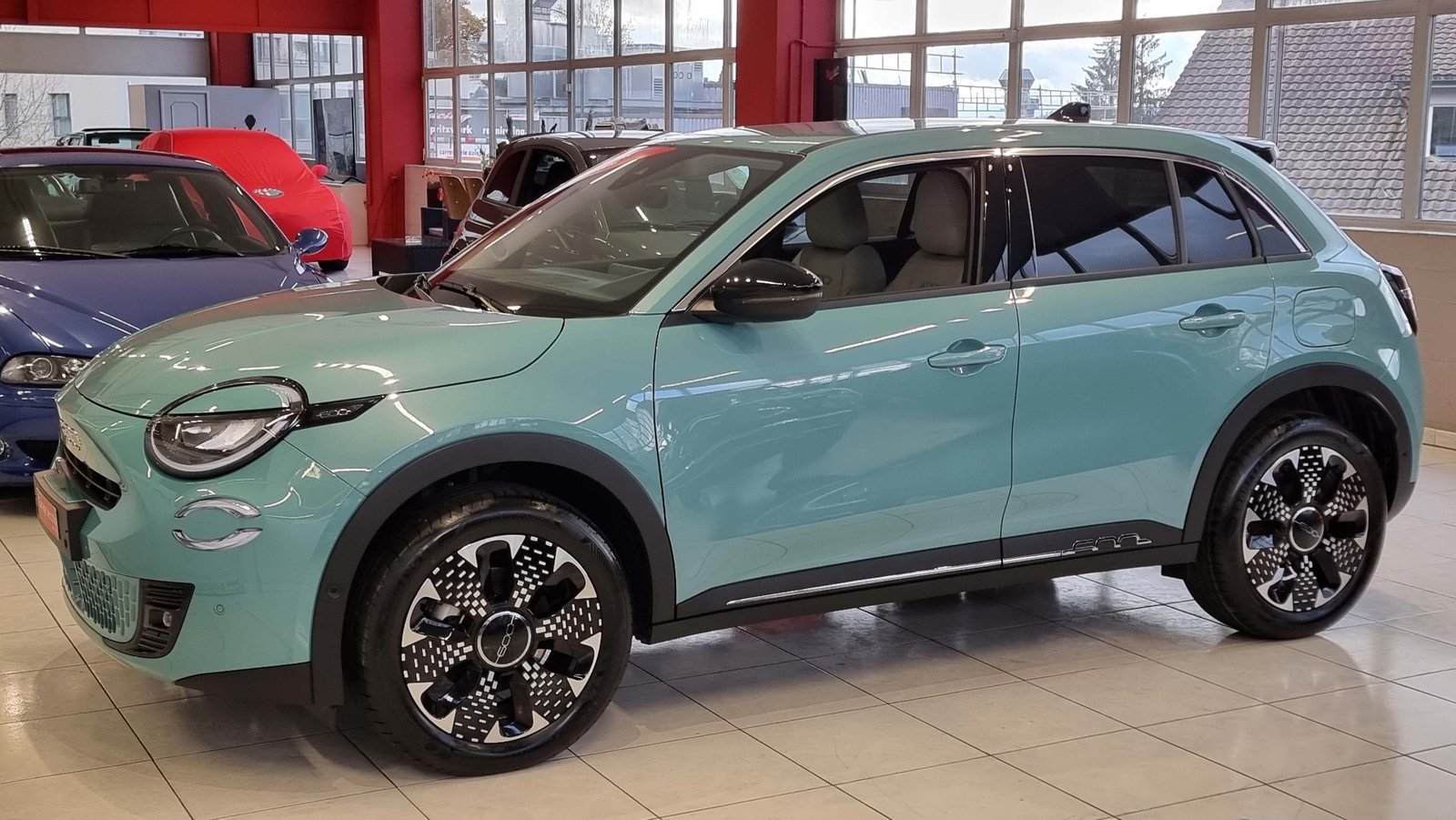 FIAT 600 1.2 Hybrid 110 La Prima, Hybride Léger Essence/Électricité, Voiture nouvelle, Automatique - 2