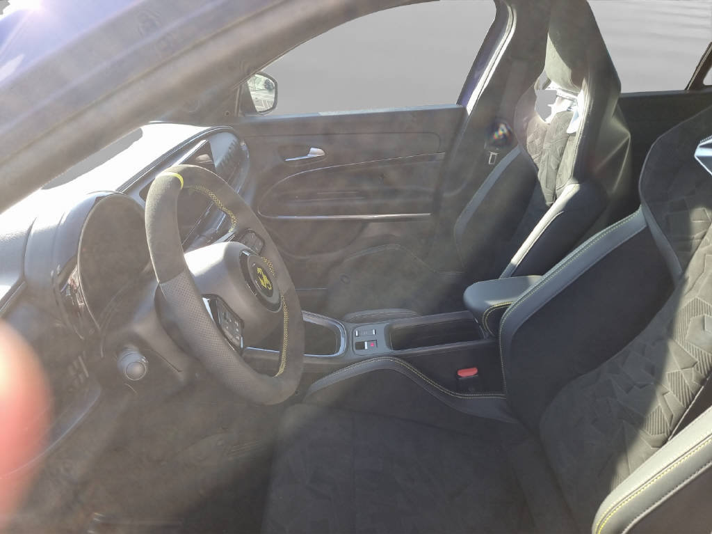FIAT 600 Abarth Scorpionissima, Electric, New car, Automatic - 4