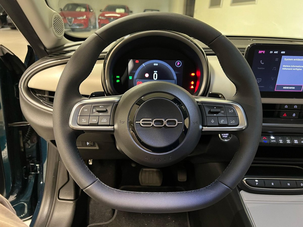 FIAT 600 1.2 Hybrid La Prima, Mild-Hybrid Petrol/Electric, New car, Automatic - 7