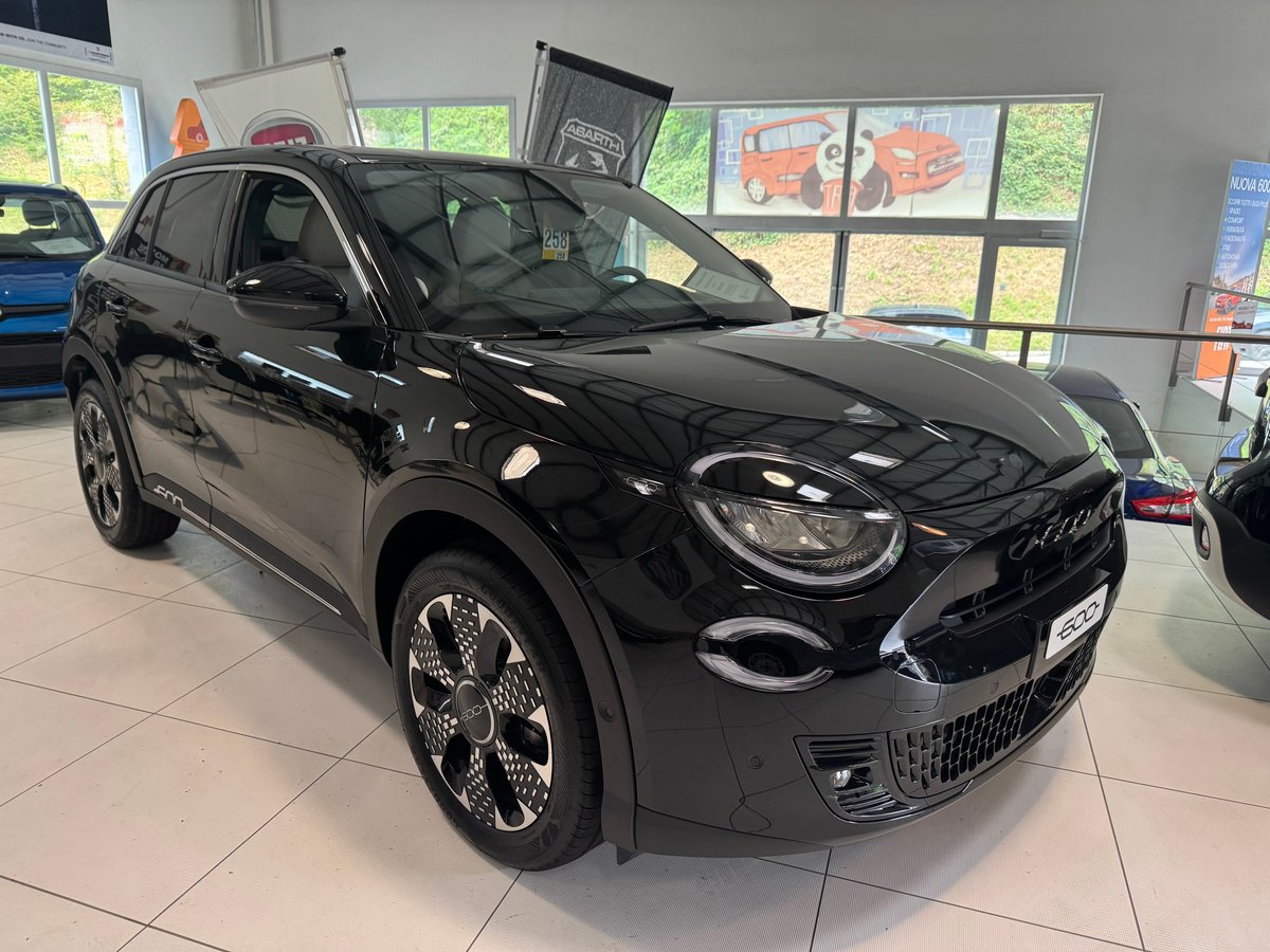 FIAT 600h MildHybrid La Prima, Hybride Leggero Benzina/Elettrica, Auto nuove, Automatico - 2
