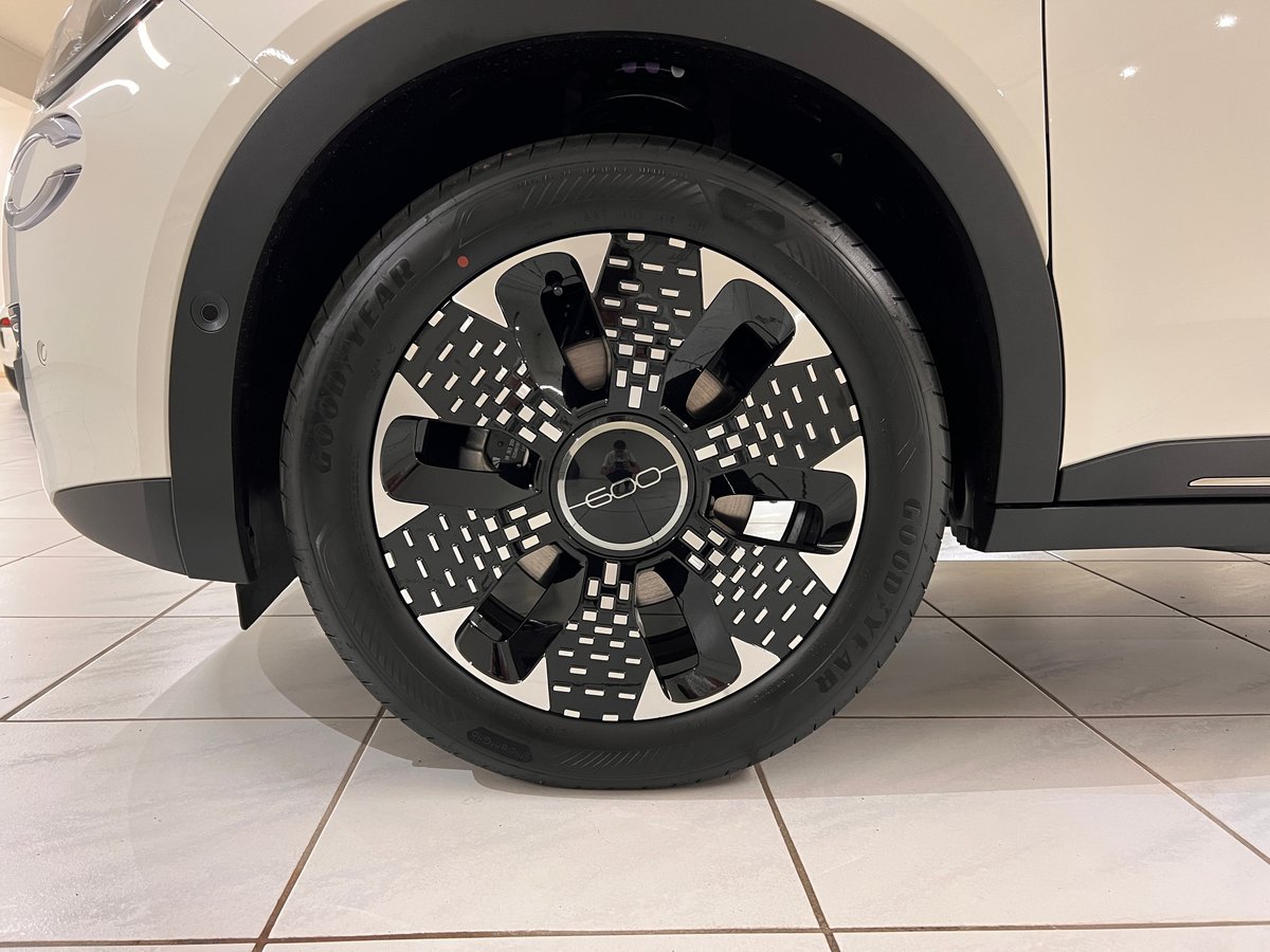 FIAT 600h MildHybrid La Prima, Hybride Leggero Benzina/Elettrica, Auto nuove, Automatico - 6