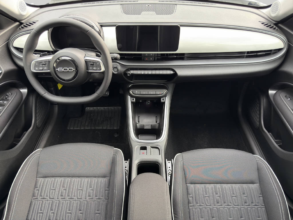 FIAT 600 1.2 Hybrid Swiss Edition, Mild-Hybrid Benzin/Elektro, Neuwagen, Automatik - 7
