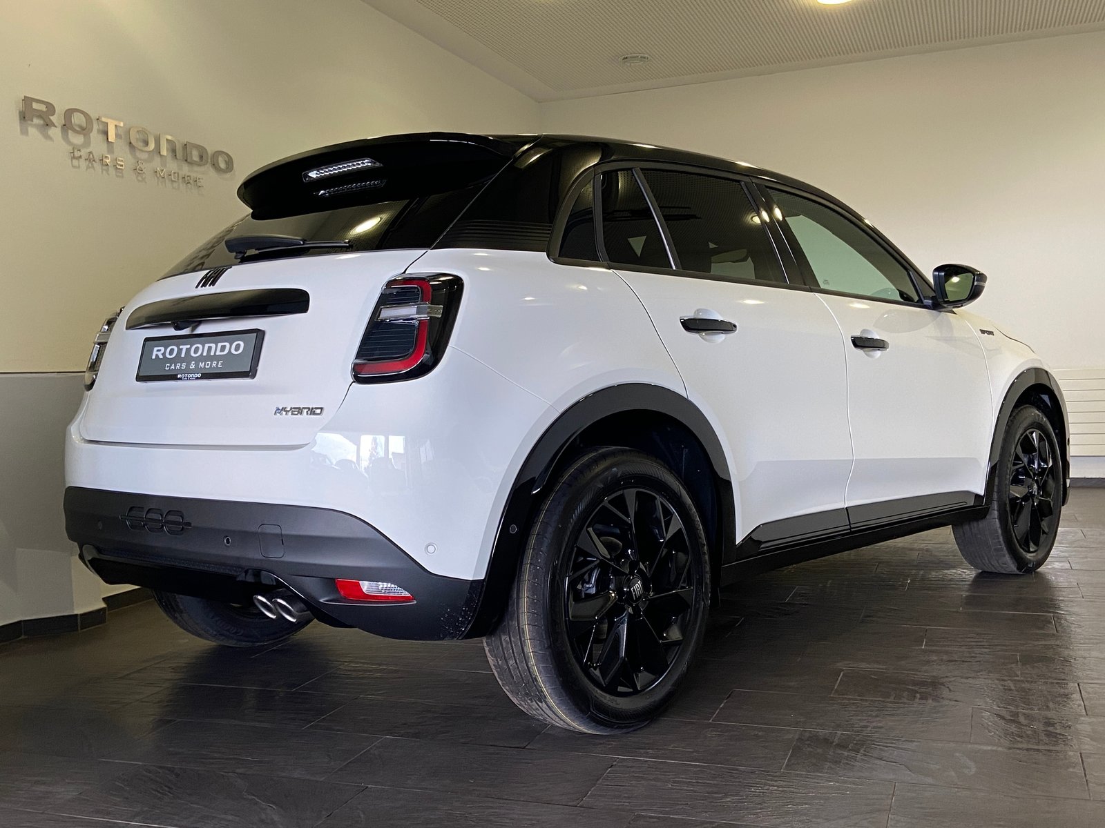 FIAT 600h MildHybrid Sport 145PS, Mild-Hybrid Benzin/Elektro, Neuwagen, Automatik - 2