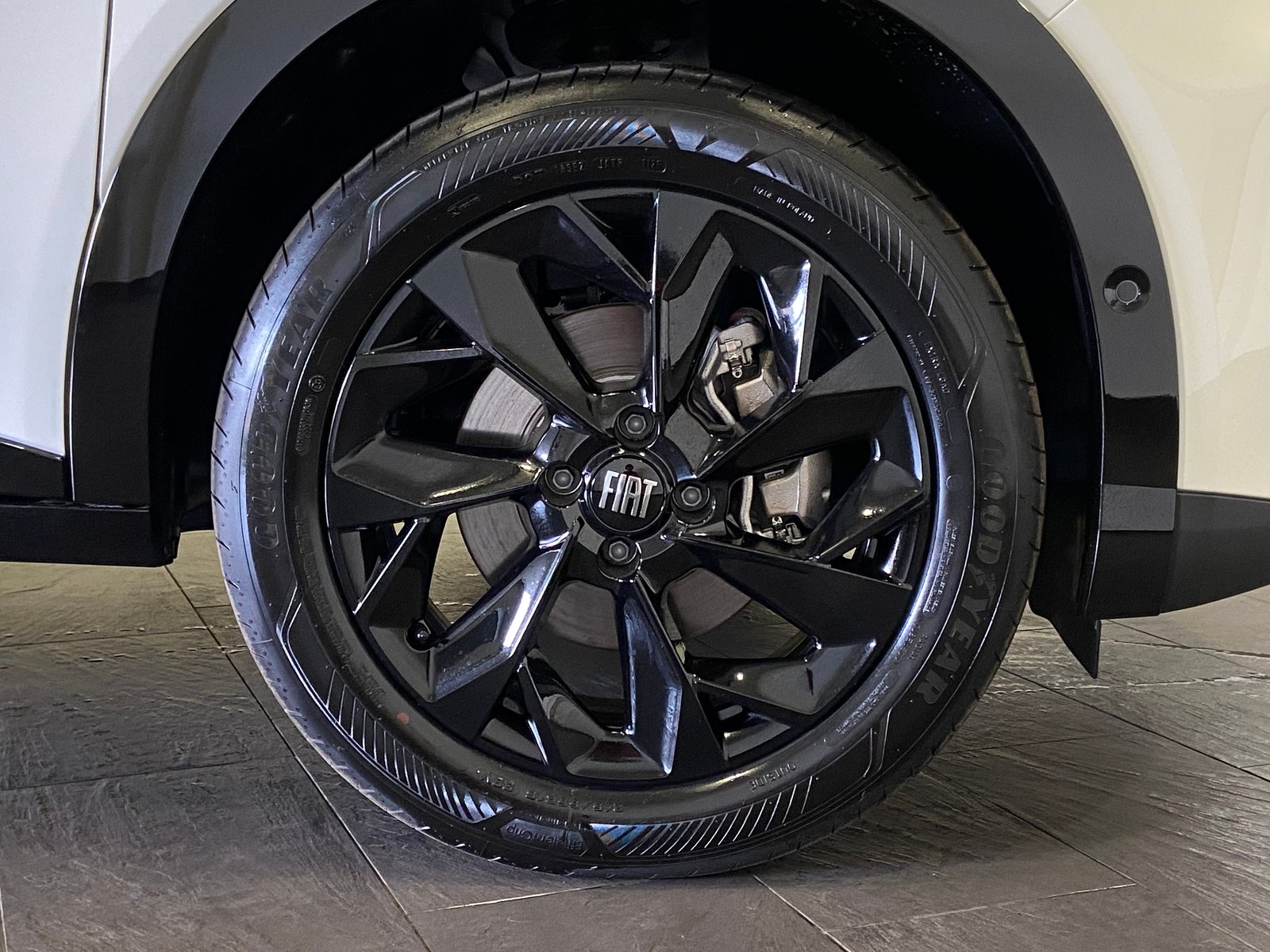 FIAT 600h MildHybrid Sport 145PS, Mild-Hybrid Benzin/Elektro, Neuwagen, Automatik - 4