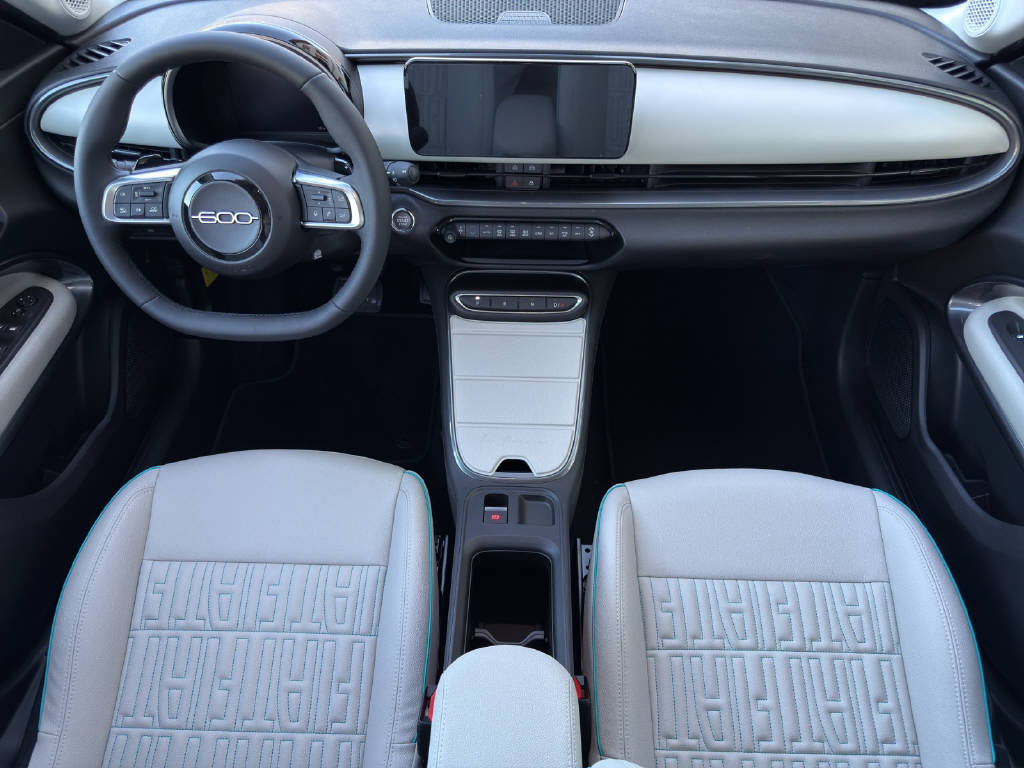 FIAT 600 1.2 Hybrid 145 La Prima, Hybride Léger Essence/Électricité, Voiture nouvelle, Automatique - 7
