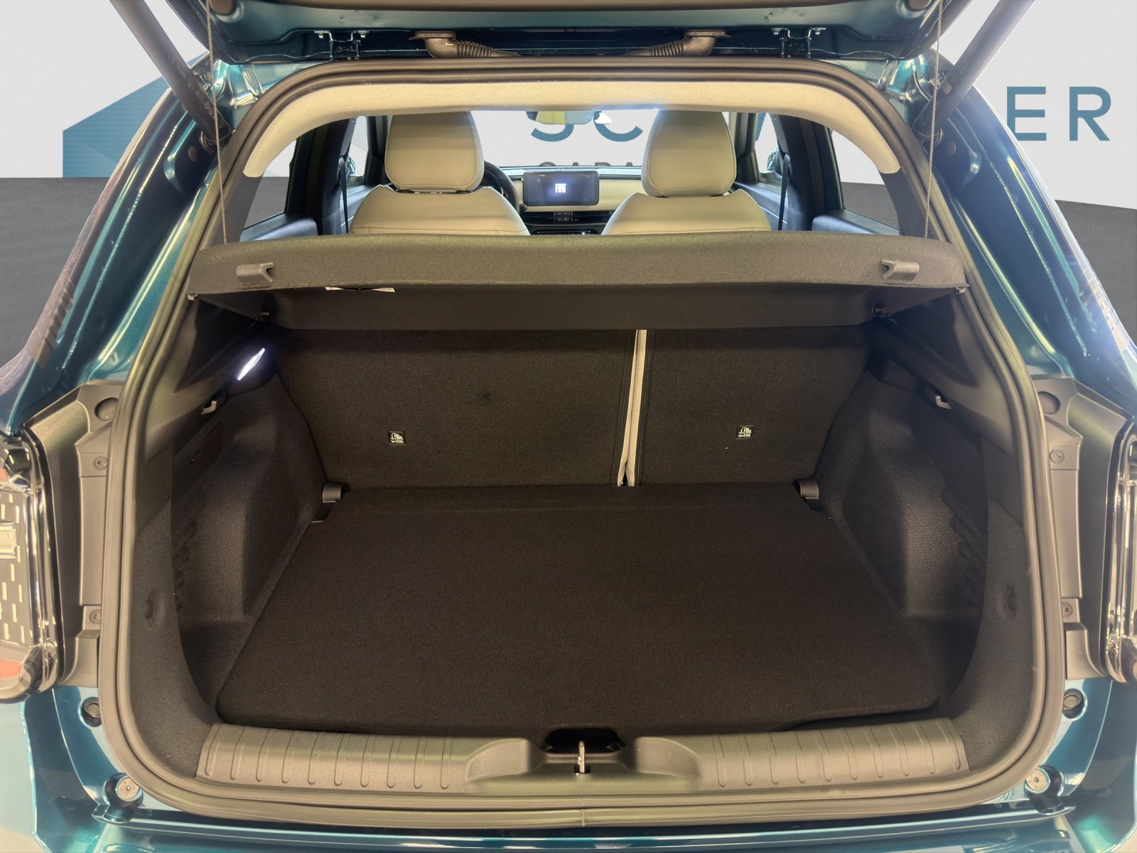 FIAT 600 1.2 Hybrid La Prima, Mild-Hybrid Petrol/Electric, New car, Automatic - 7