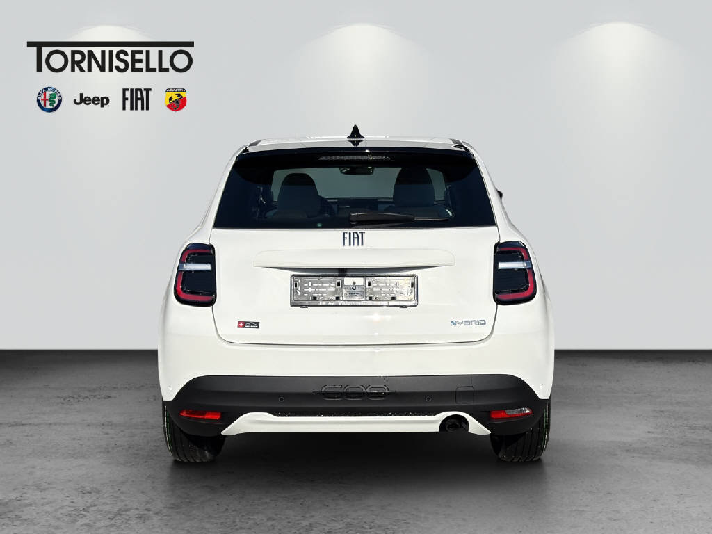 FIAT 600 1.2 Hybrid Icon Swiss Edition, Mild-Hybrid Petrol/Electric, New car, Automatic - 3