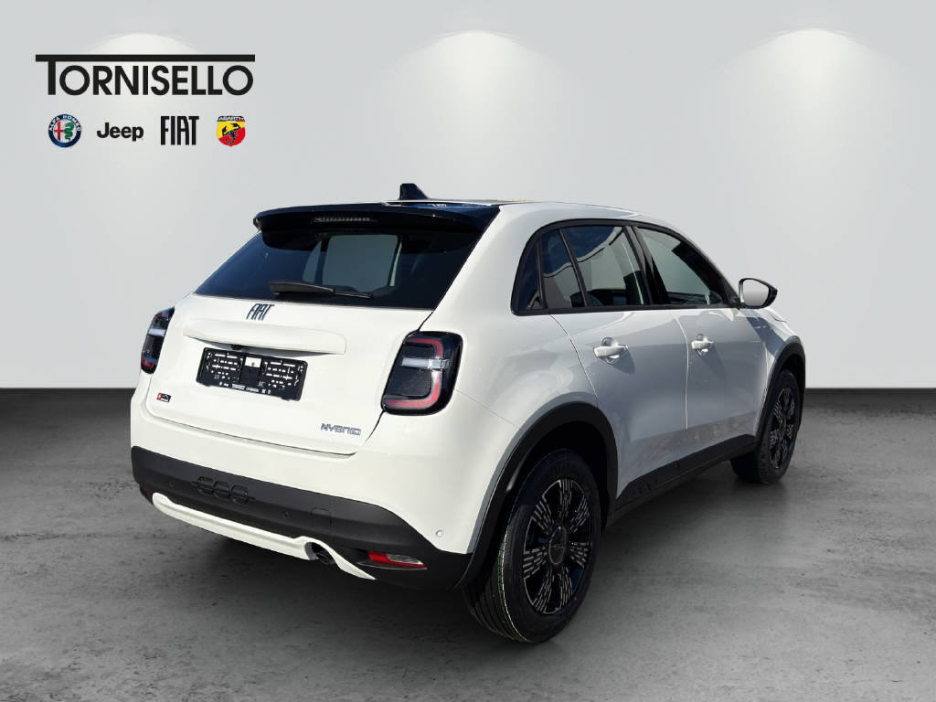 FIAT 600 1.2 Hybrid Icon Swiss Edition, Mild-Hybrid Petrol/Electric, New car, Automatic - 4
