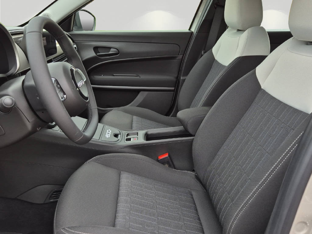 FIAT 600 1.2 Hybrid Icon Swiss Edition, Mild-Hybrid Benzin/Elektro, Neuwagen, Automatik - 6