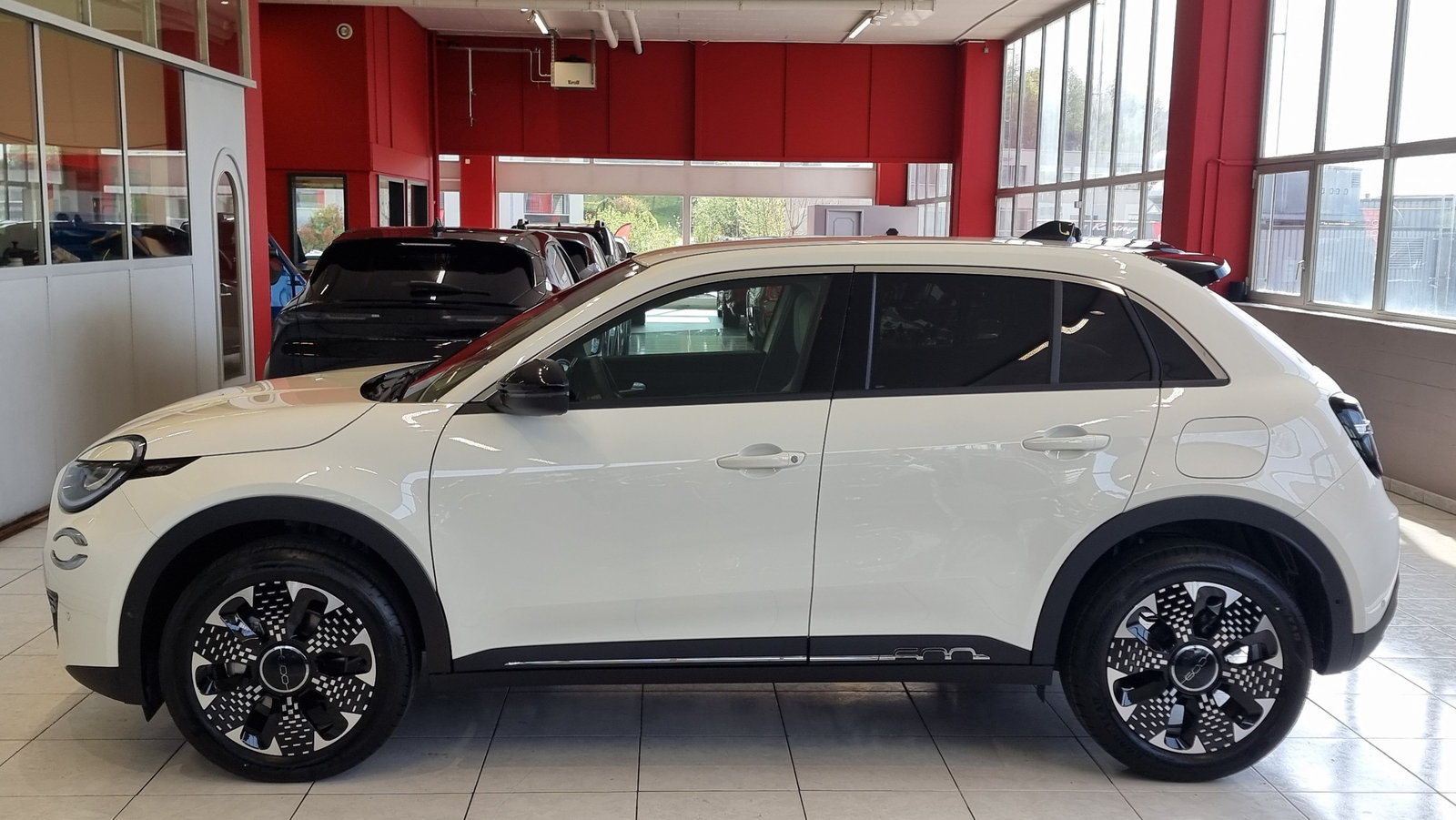 FIAT 600 1.2 Hybrid 145 La Prima, Mild-Hybrid Benzin/Elektro, Neuwagen, Automatik - 3