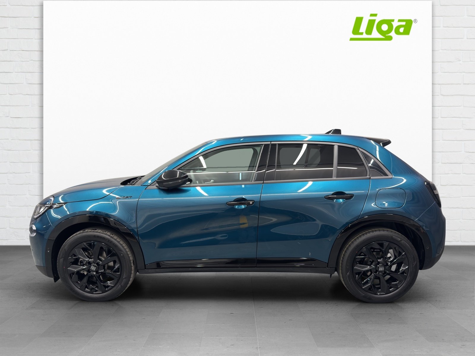 FIAT 600 1.2 Hybrid 145 Sport
