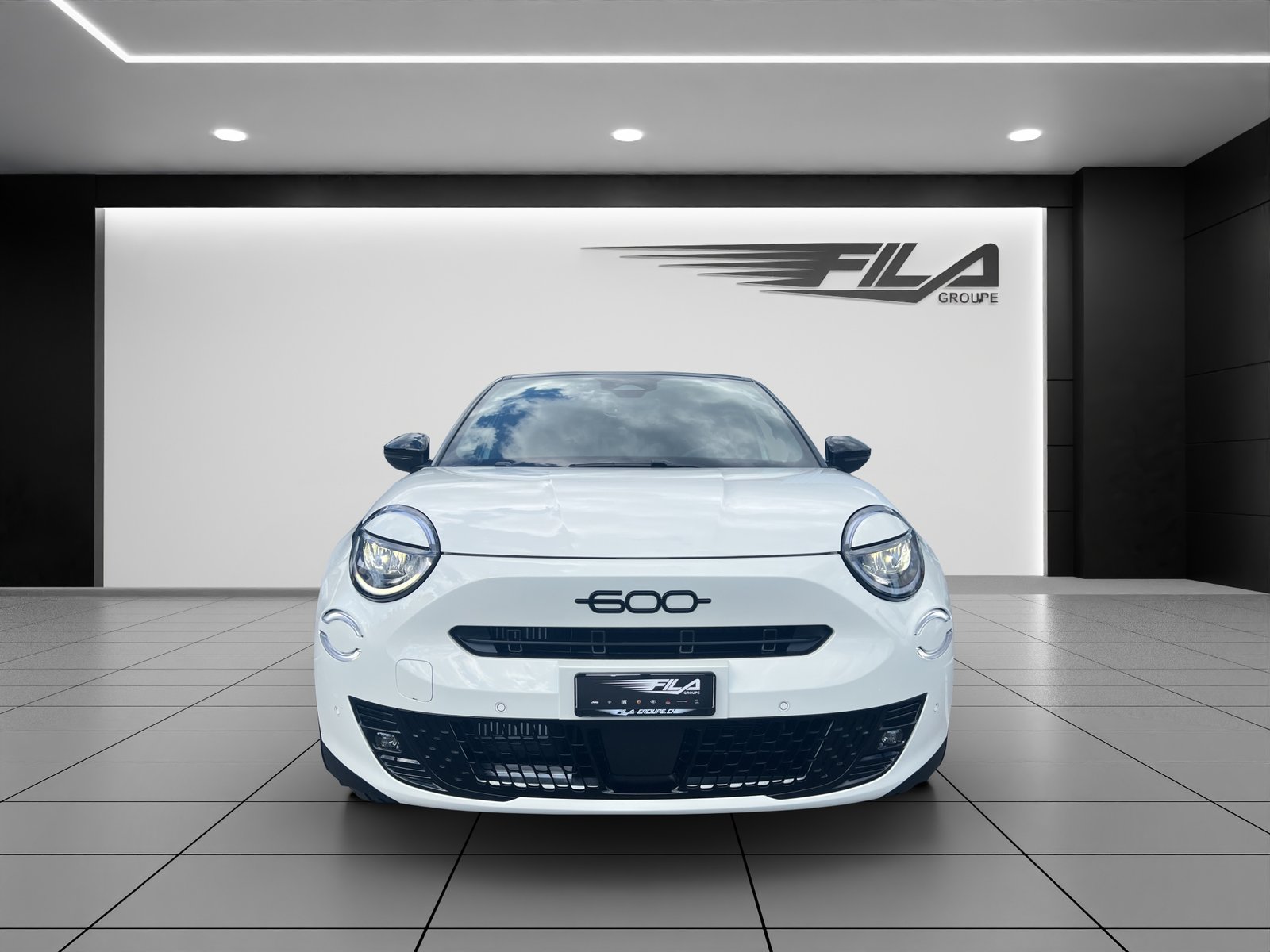 FIAT 600 1.2 Hybrid 145 Sport, Mild-Hybrid Petrol/Electric, New car, Automatic - 3