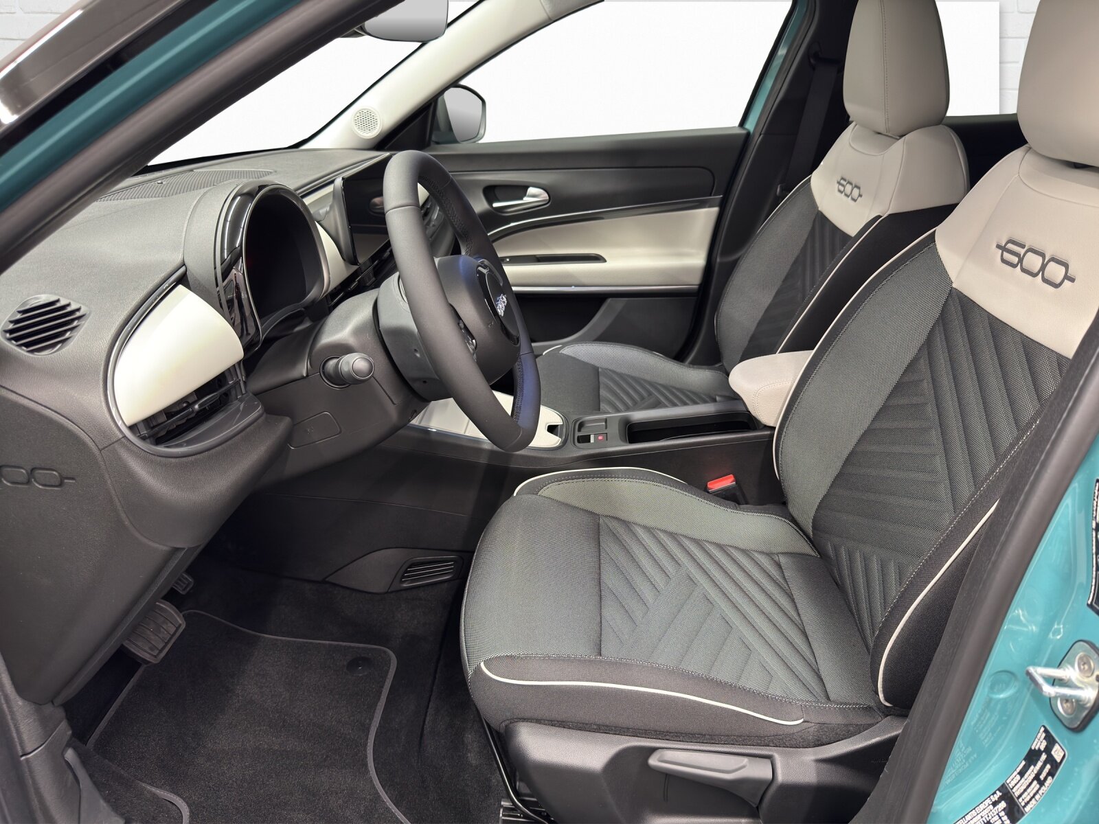 FIAT 600 1.2 Hybrid 145 La Prima, Hybride Leggero Benzina/Elettrica, Auto nuove, Automatico - 7
