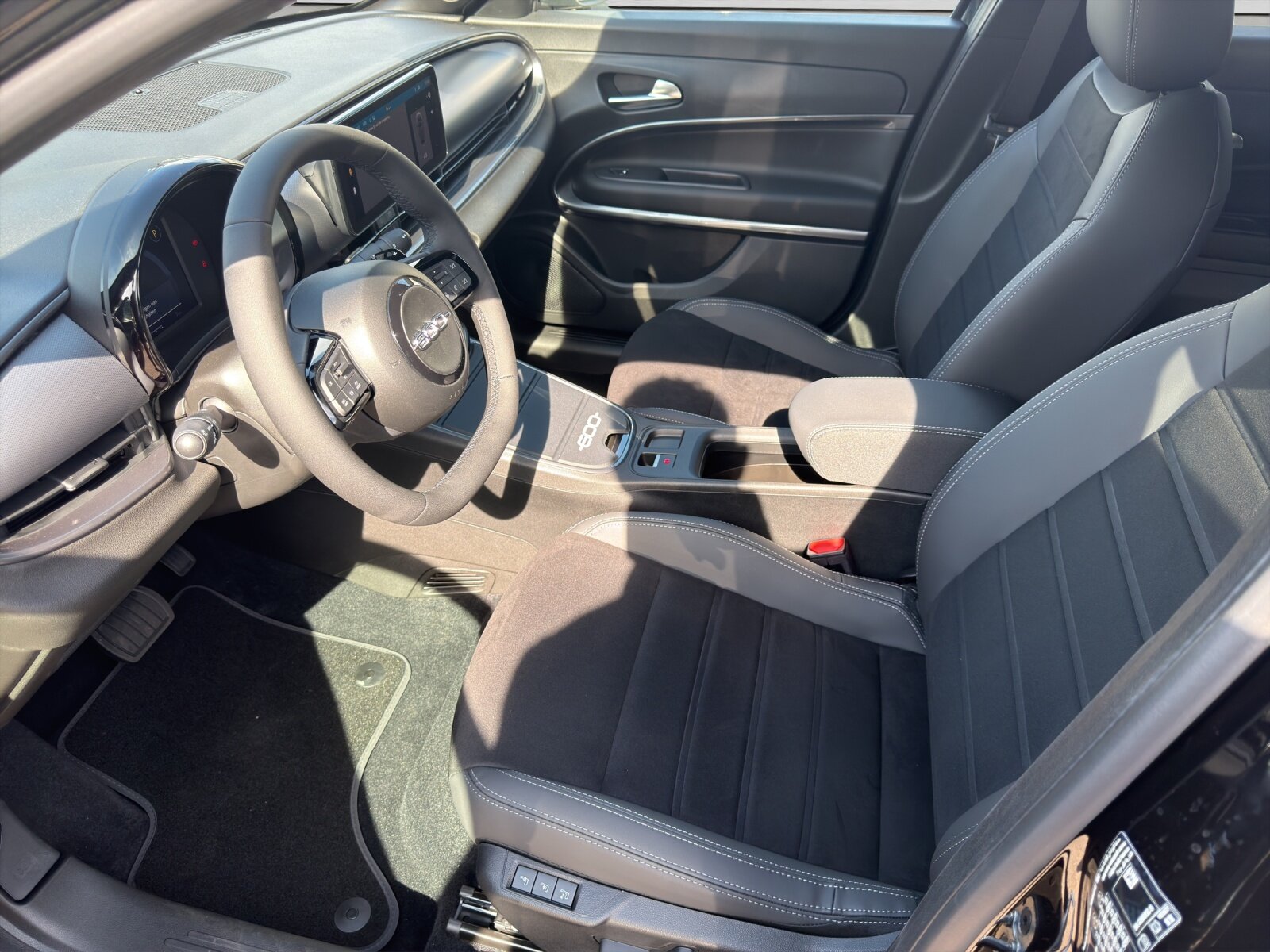 FIAT 600 1.2 Hybrid 145 Sport, Hybride Leggero Benzina/Elettrica, Auto nuove, Automatico - 6