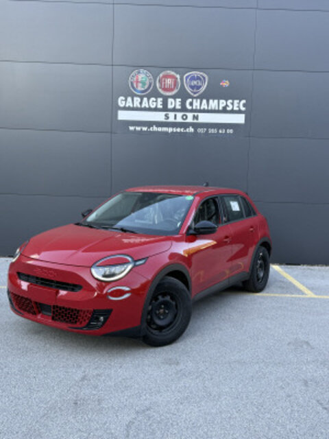 FIAT 600e Red