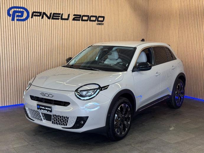 FIAT 600h MildHybrid La Prima, Mild-Hybrid Benzin/Elektro, Neuwagen, Automatik