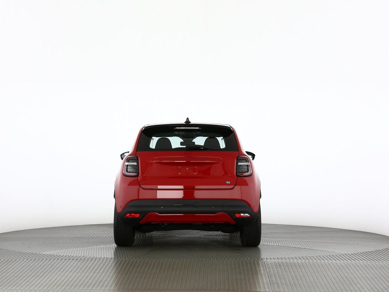 FIAT 600 Red, Électrique, Occasion / Utilisé, Automatique - 4