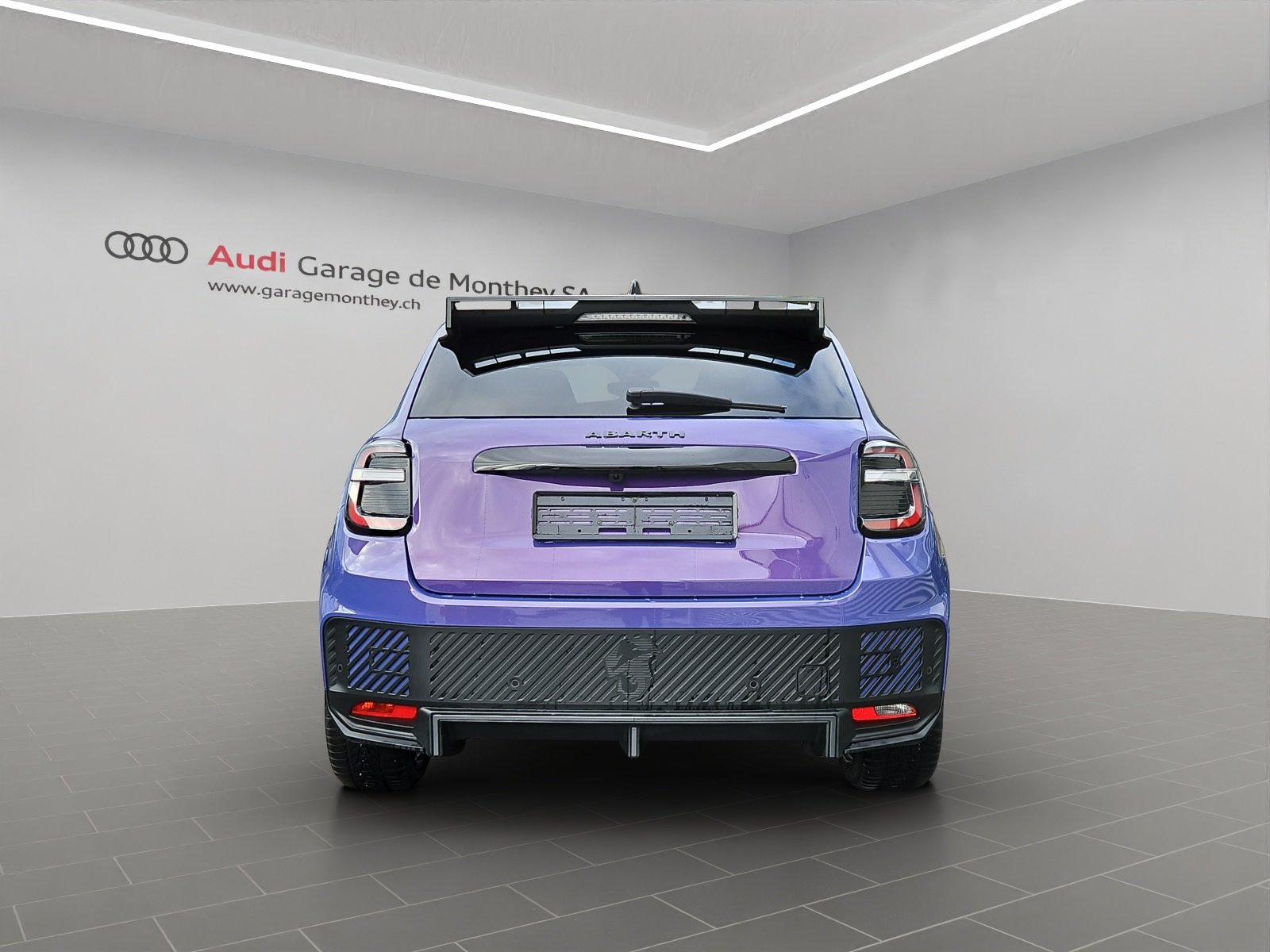 FIAT Abarth 600e Scorpionissima, Électrique, Occasion / Utilisé, Automatique - 5