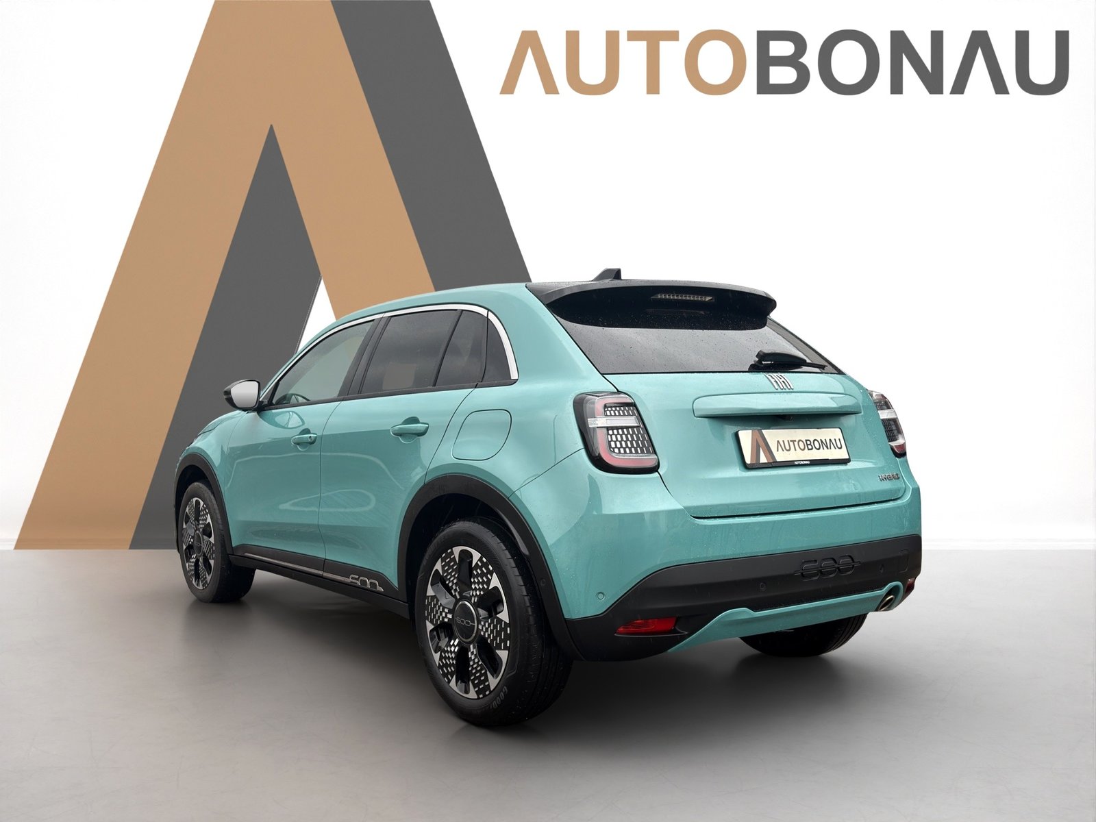 FIAT 600 1.2 Hybrid MHEV La Prima, Mild-Hybrid Petrol/Electric, Second hand / Used, Automatic - 3