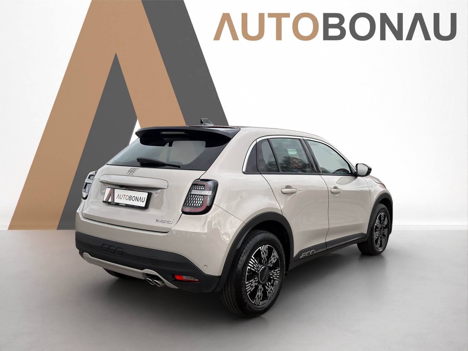 FIAT 600 1.2 Hybrid MHEV 145 Cult, Mild-Hybrid Petrol/Electric, Second hand / Used, Automatic - 5