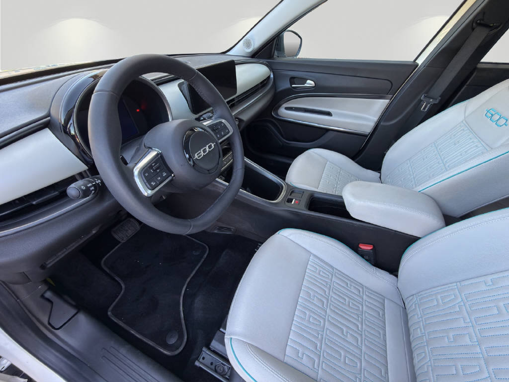 FIAT 600 1.2 Hybrid La Prima, Mild-Hybrid Benzin/Elektro, Occasion / Gebraucht, Automatik - 6