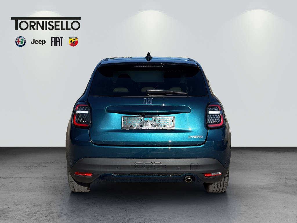 FIAT 600 1.2 Hybrid La Prima, Mild-Hybrid Benzin/Elektro, Occasion / Gebraucht, Automatik - 3