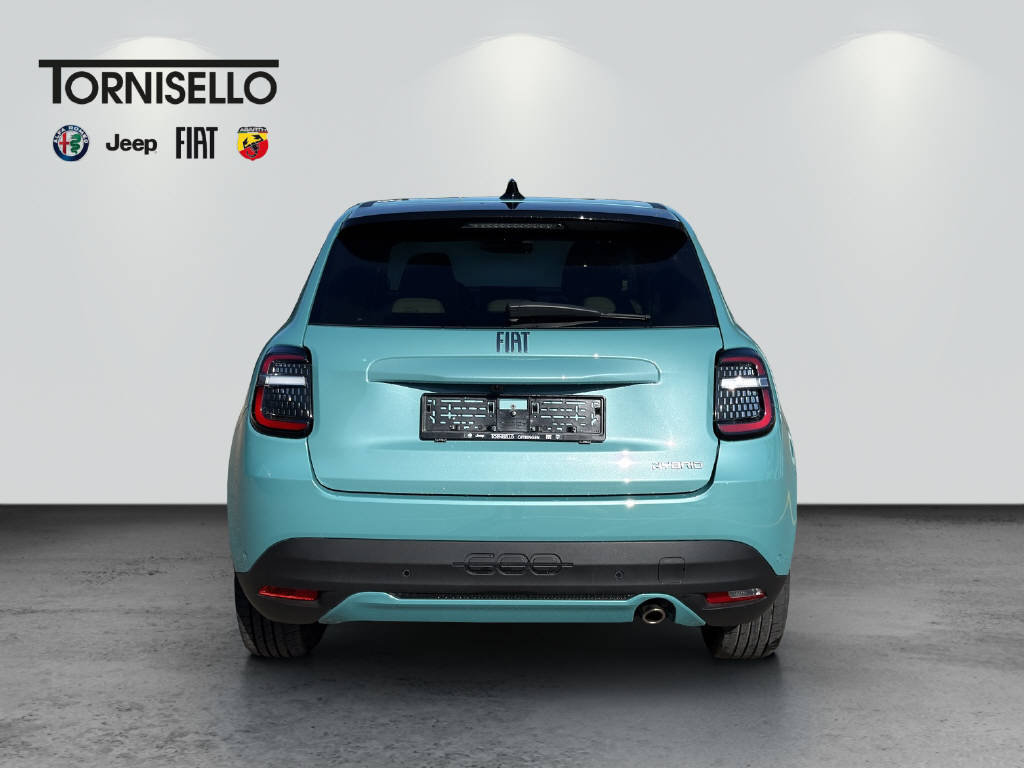 FIAT 600 1.2 Hybrid La Prima, Mild-Hybrid Benzin/Elektro, Occasion / Gebraucht, Automatik - 3