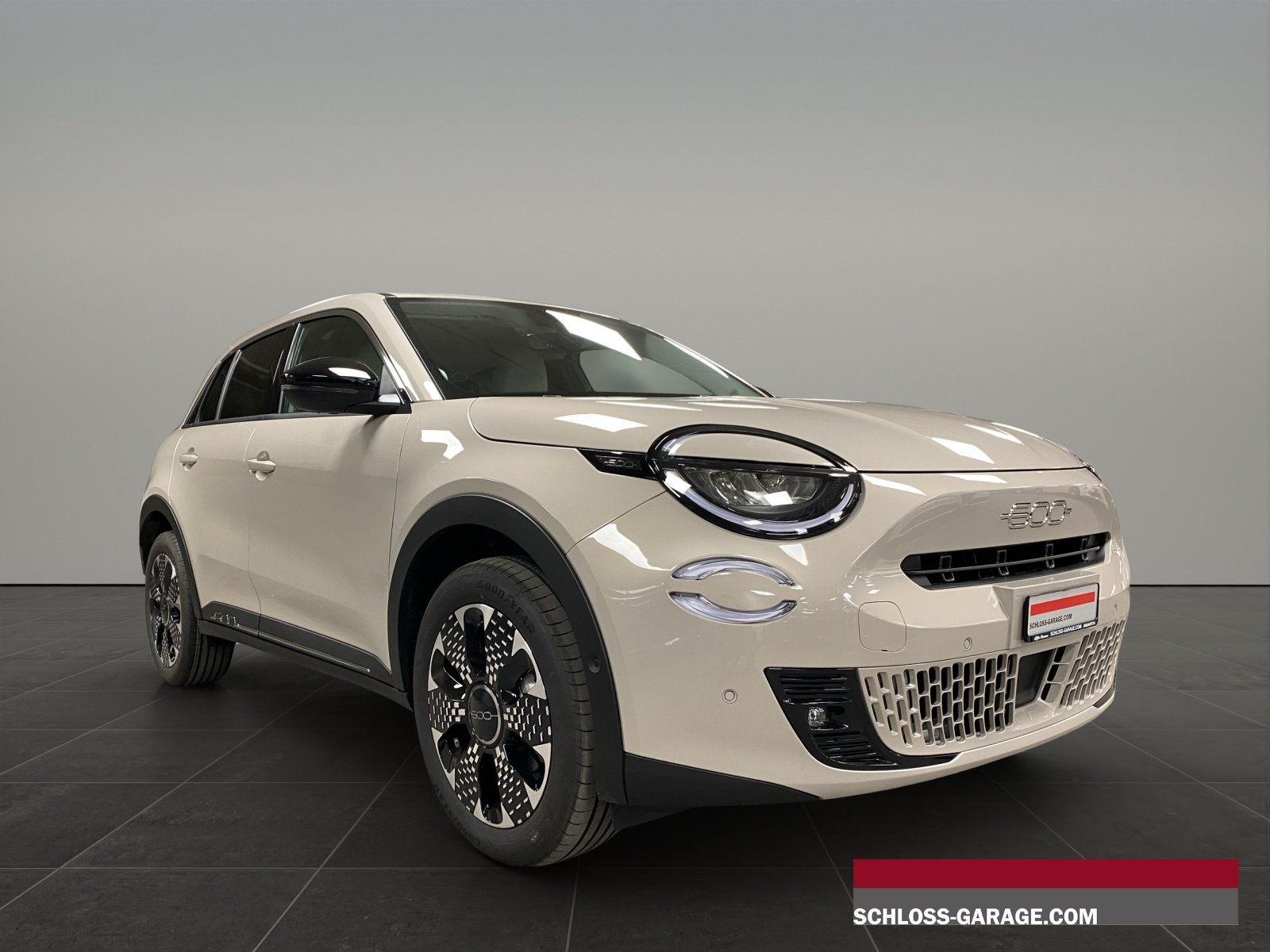 FIAT 600 1.2 Hybrid 110 La P, Mild-Hybrid Petrol/Electric, Second hand / Used, Automatic - 7