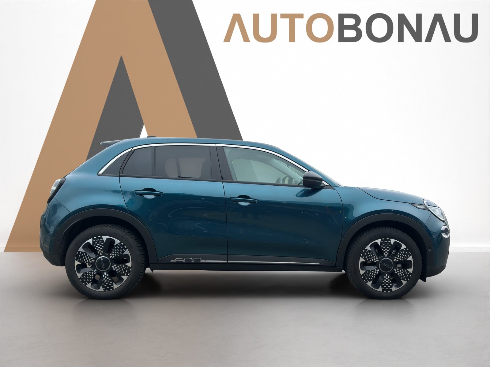 FIAT 600 1.2 Hybrid 145 Cult, Mild-Hybrid Benzin/Elektro, Occasion / Gebraucht, Automatik - 6