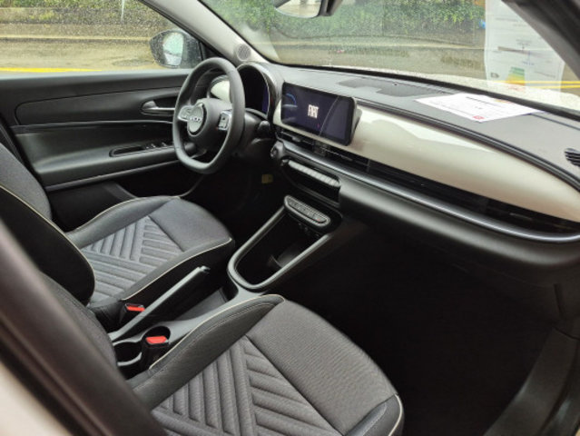 FIAT 600 600h MildHybrid Cult, Mild-Hybrid Petrol/Electric, Second hand / Used, Automatic - 4